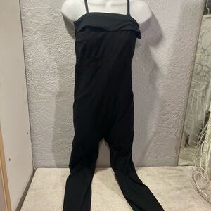 Victoria’s Secret athletic strappy catsuit workouts dance layering black M